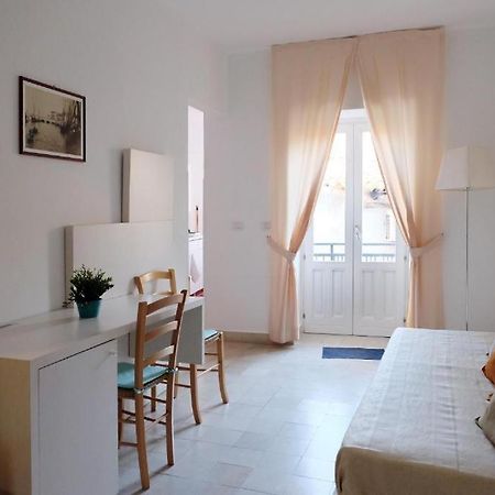 Nuova Mastrarua Rooms Syracuse Luaran gambar