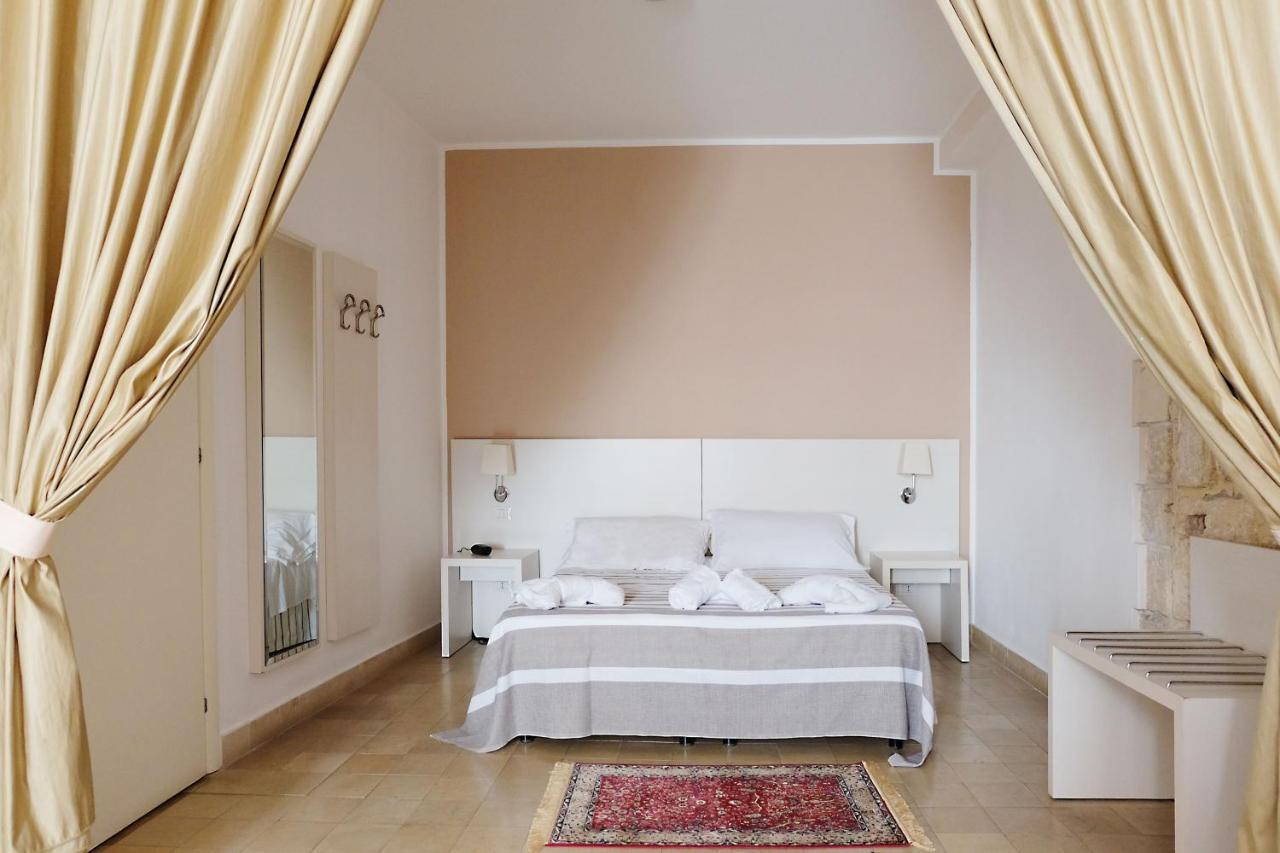 Nuova Mastrarua Rooms Syracuse Luaran gambar