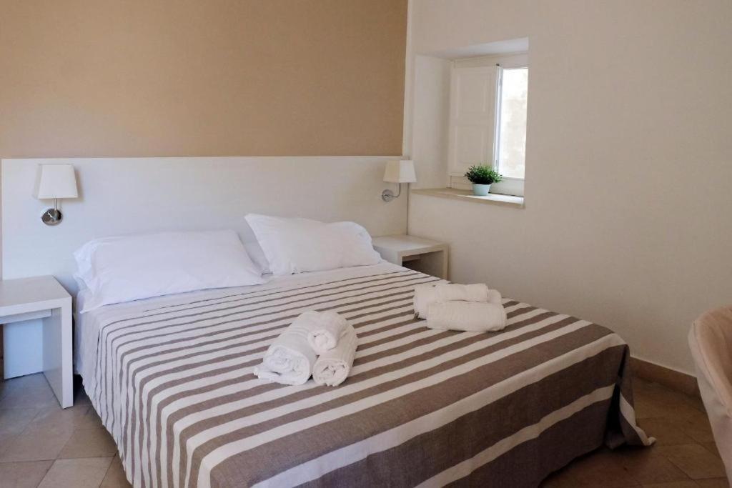Nuova Mastrarua Rooms Syracuse Luaran gambar